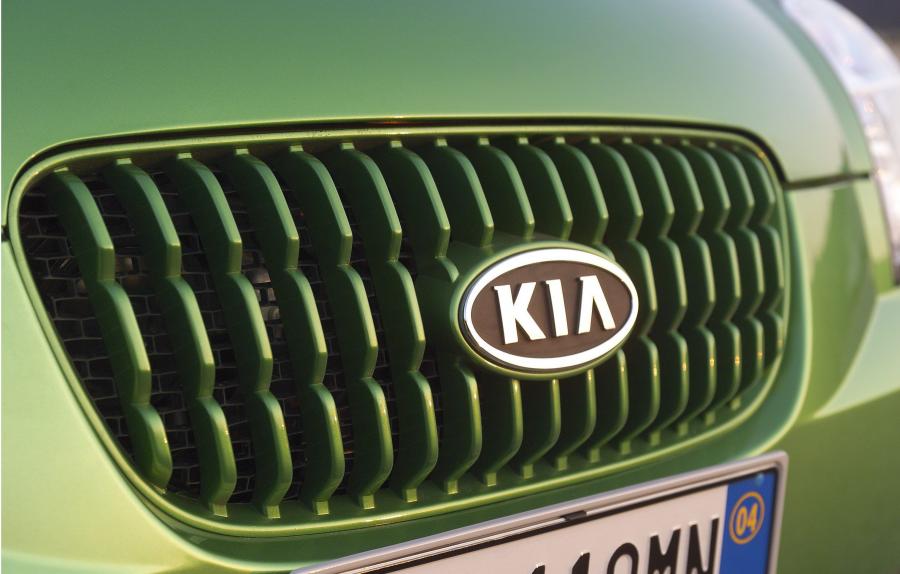  Kia Picanto 2005 года  (фото 36 из 126)